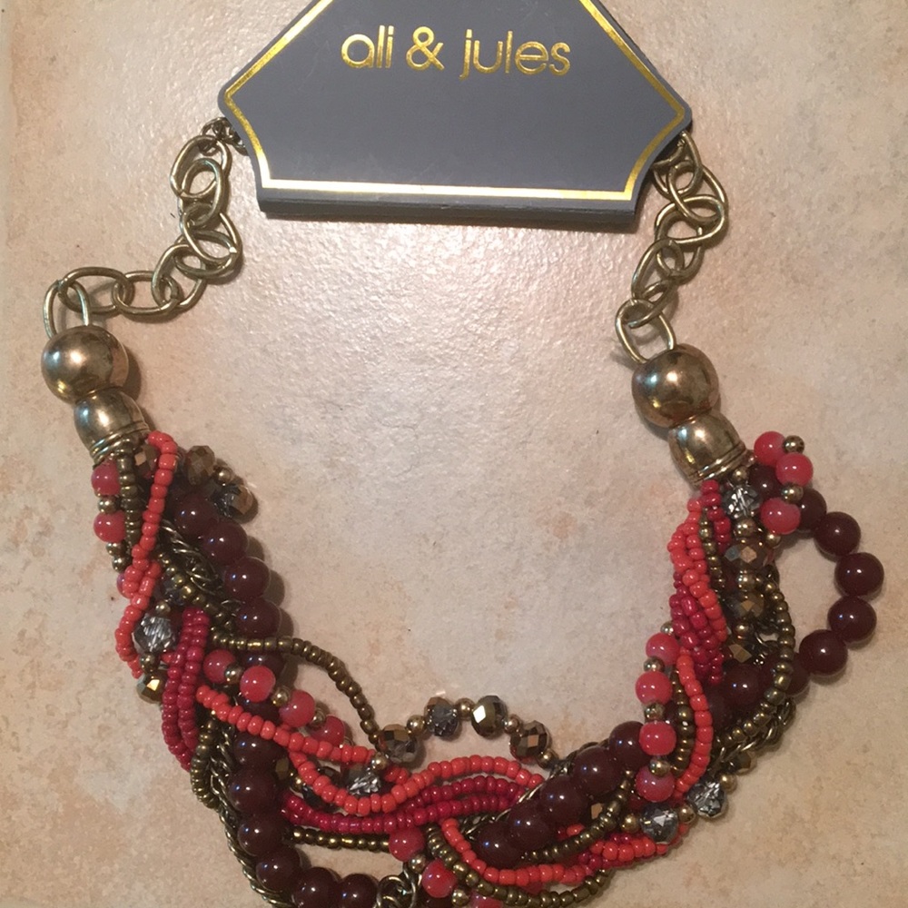 ail & Jules necklace